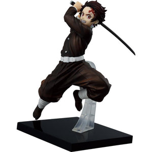 Tanjiro Kamado (Breached Swordsmith Village) "Demon Slayer: Kimetsu no Yaiba", Bandai Spirits Ichibansho Figure - Sweets and Geeks