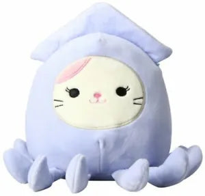 Squishmallows - Karina the Cat (Stacy Outfit) 8'' - Sweets and Geeks